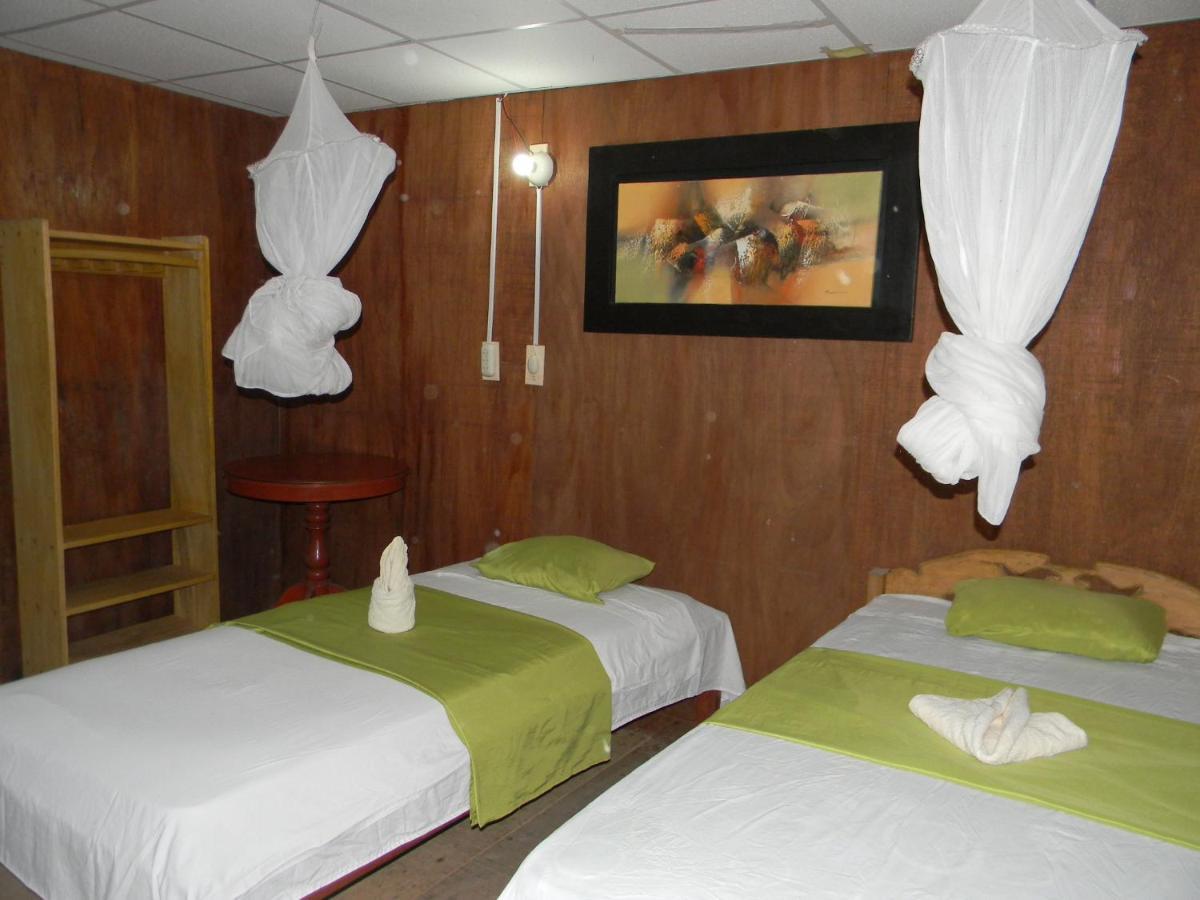Jacamar Lodge Expeditions Икитос Экстерьер фото