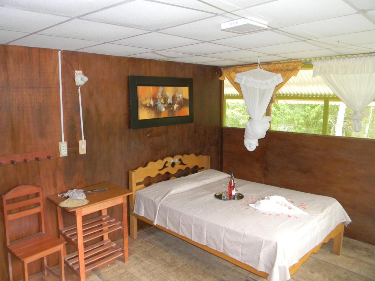 Jacamar Lodge Expeditions Икитос Экстерьер фото